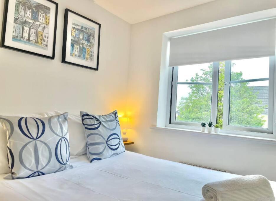 Lovely 2-Bedroom Bristol Apartment. Free Parking. 외부 사진